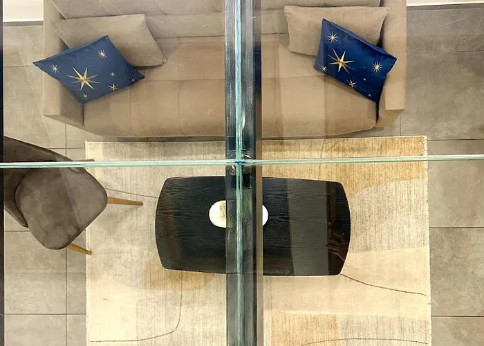 Khan شقة ليوبليانا