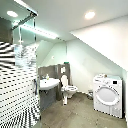 Apartment Khan Ljubljana