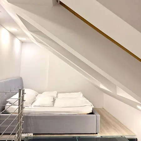 Apartment Khan Ljubljana